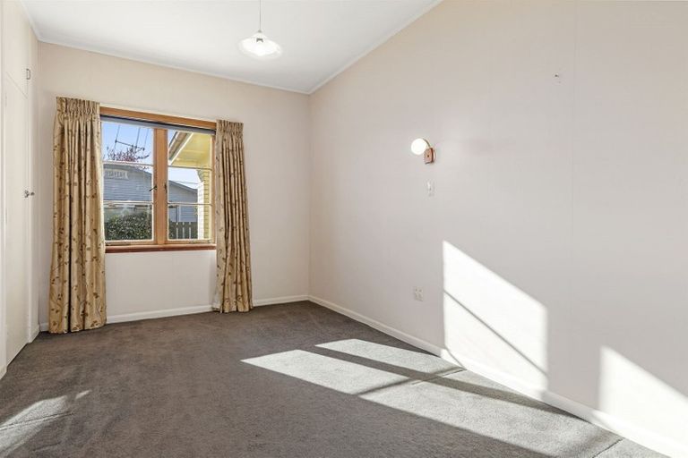 Photo of property in 12 Darley Street, Maeroa, Hamilton, 3200