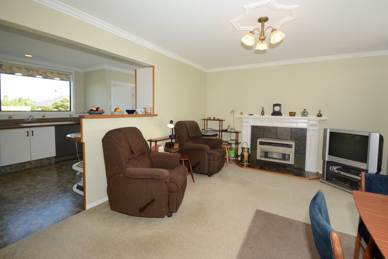 Photo of property in 102a Tomahawk Road, Andersons Bay, Dunedin, 9013