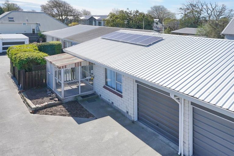 Photo of property in 2/343 Hereford Street, Linwood, Christchurch, 8011