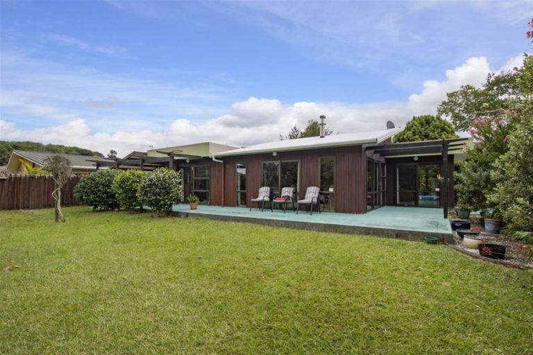 Photo of property in 243 Fairway Drive, Te Kamo, Whangarei, 0112