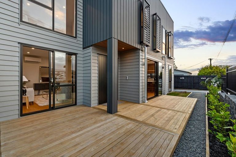 Photo of property in 41a Sunnynook Road, Forrest Hill, Auckland, 0620