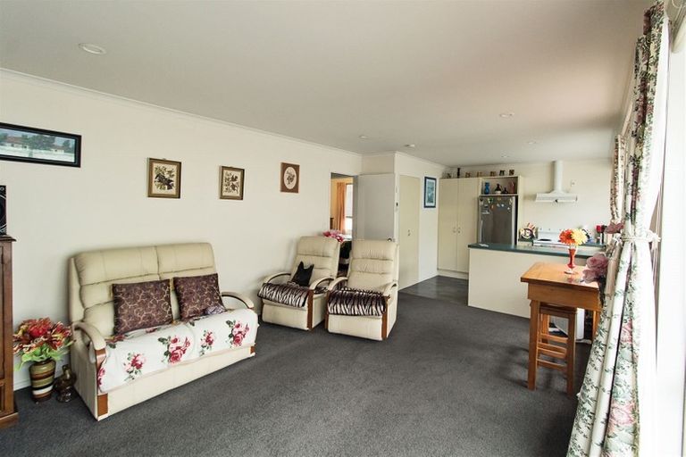 Photo of property in 2/92 Arthur Street, Seaview, Timaru, 7910