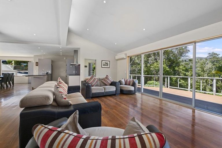 Photo of property in 1154h State Highway 2, Te Marua, Upper Hutt, 5018