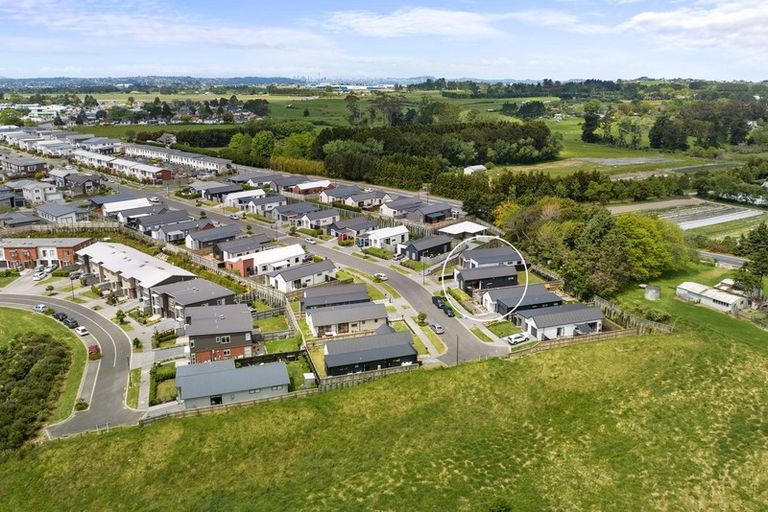 Photo of property in 112 Whenuapai Drive, Whenuapai, Auckland, 0618