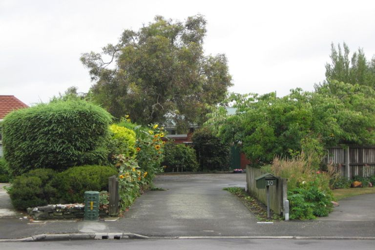 Photo of property in 10 Claydon Place, Dallington, Christchurch, 8061