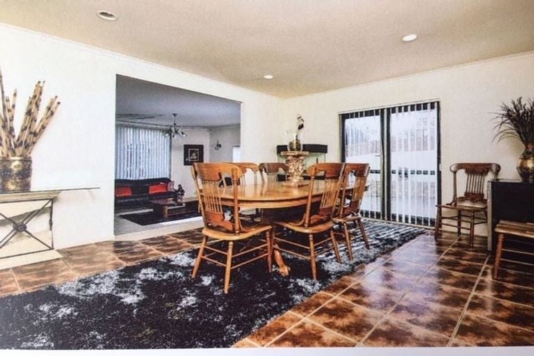 Photo of property in 36 Santa Ana Drive, Dannemora, Auckland, 2016