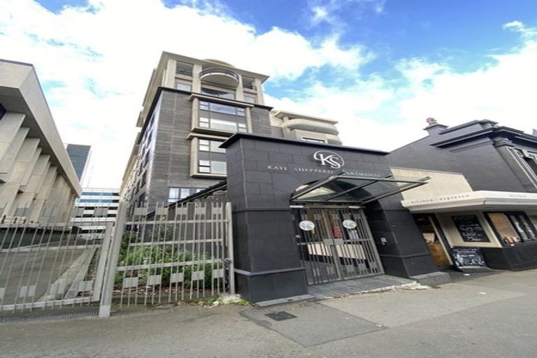 Photo of property in Kate Sheppard Apartments, 7j/42 Molesworth Street, Thorndon, Wellington, 6011