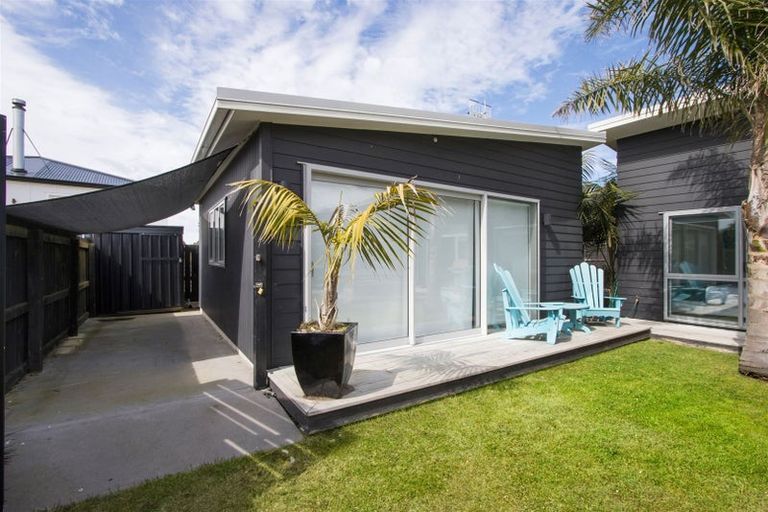 Photo of property in 17 Surfers Avenue, Waihi Beach, 3611