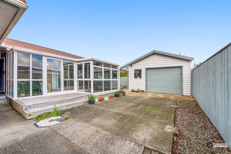 Photo of property in 18 Holyoake Crescent, Avalon, Lower Hutt, 5011