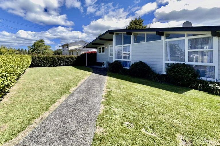 Photo of property in 26 Cecil Street, St Andrews, Hamilton, 3200