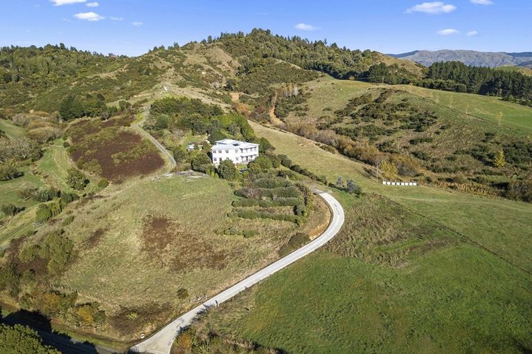 Photo of property in 6 Bush View Drive, Waitetuna, Raglan, 3295