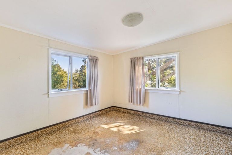 Photo of property in 29 Dorset Avenue, Westown, New Plymouth, 4310