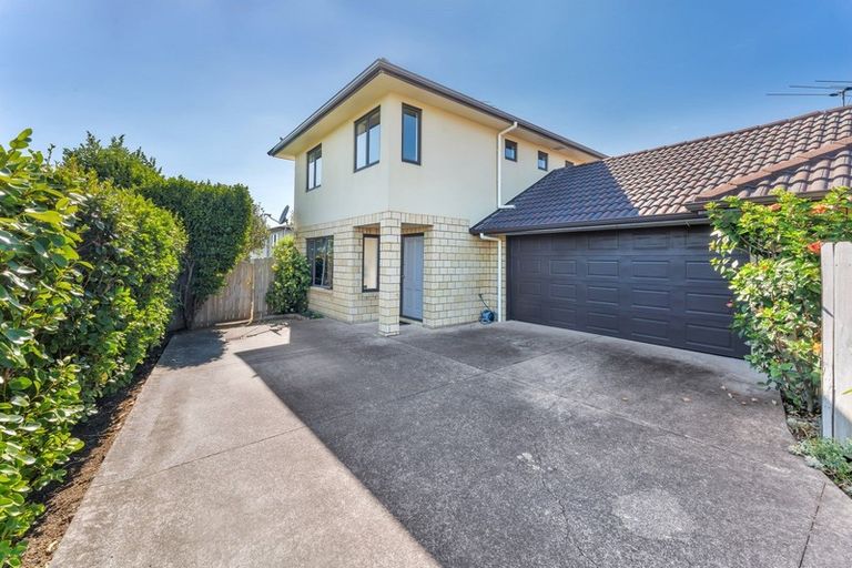 Photo of property in 18 Raphoe Road, Flat Bush, Auckland, 2019