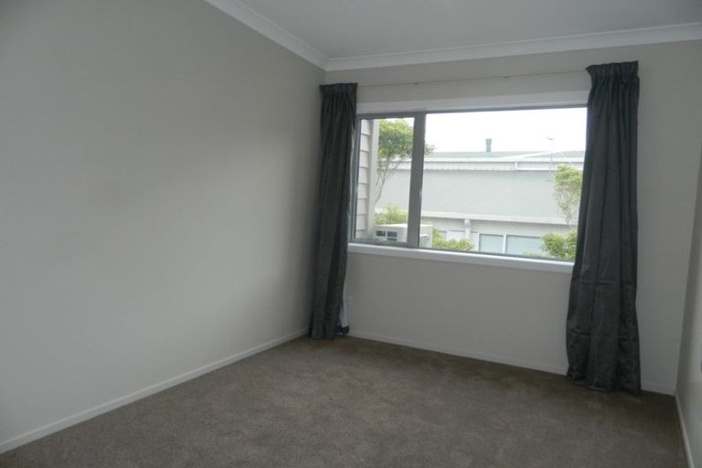 Photo of property in 7/19 Collins Avenue, Tawa, Wellington, 5028