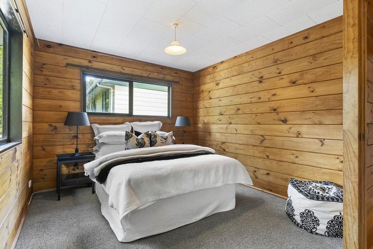 Photo of property in 37a Oteha Valley Road, Northcross, Auckland, 0632