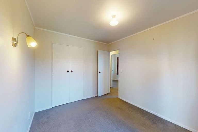 Photo of property in 67b Thurleigh Grove, Karori, Wellington, 6012