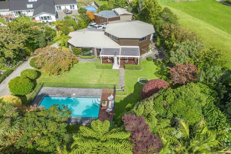 Photo of property in 9 Paretai Grove, Waikanae, 5036