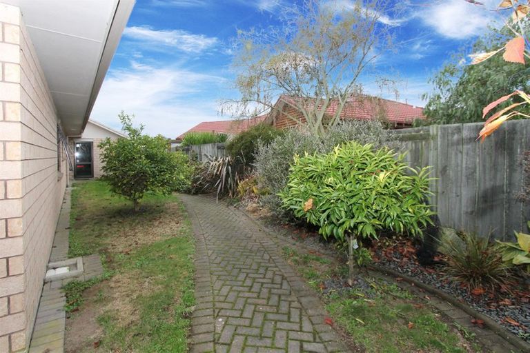 Photo of property in 7 Frame Place, Owhata, Rotorua, 3010