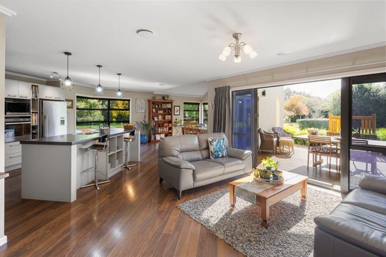 Photo of property in 37 Koppens Road, Tamahere, Hamilton, 3283