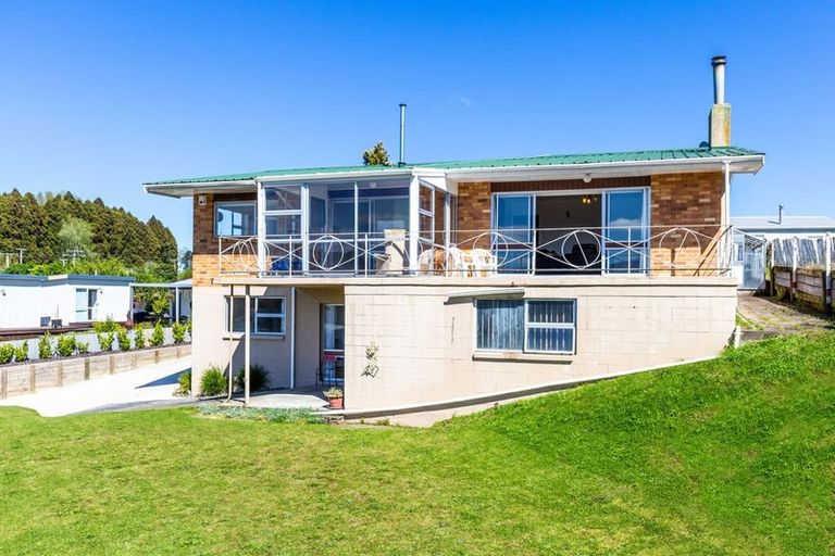 Photo of property in 20 Moana Crescent, Mangakino, 3421