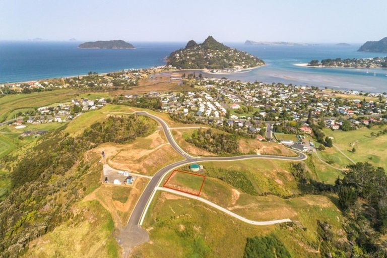 Photo of property in 17 Azimuth Road, Tairua, 3508