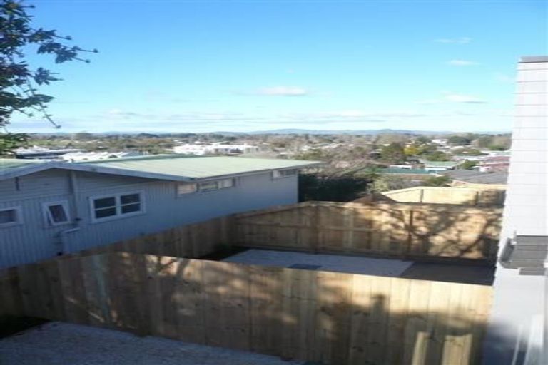 Photo of property in 110b Hillcrest Road, Hillcrest, Hamilton, 3216