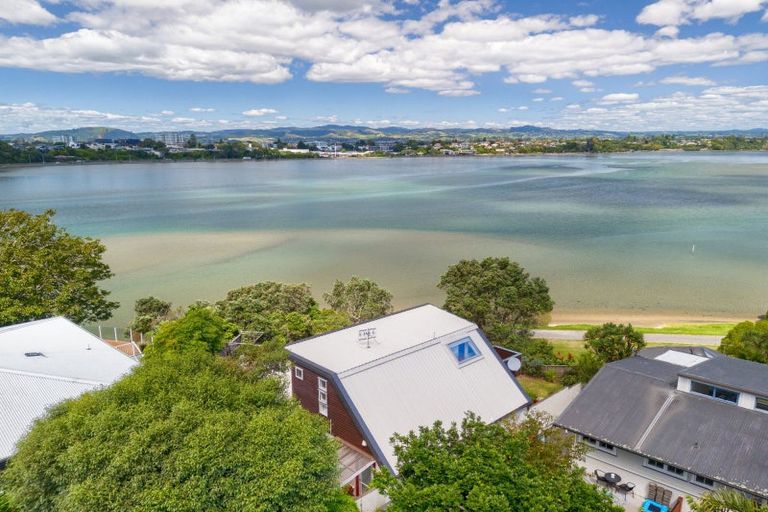 Photo of property in 25 Roderick Street, Otumoetai, Tauranga, 3110