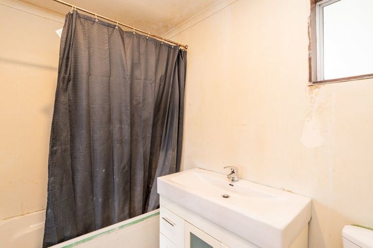 Photo of property in 67 Avon Road, Clifton, Invercargill, 9812
