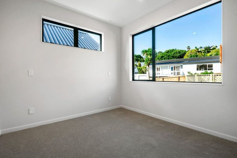 Photo of property in 1 Weetman Drive, Browns Bay, Auckland, 0630