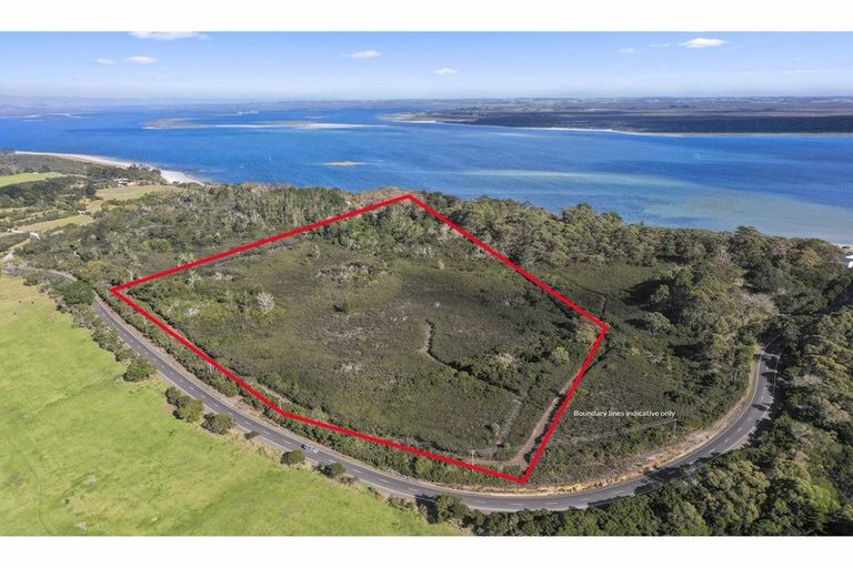 Photo of property in 615 Rangiputa Road, Karikari Peninsula, 0483