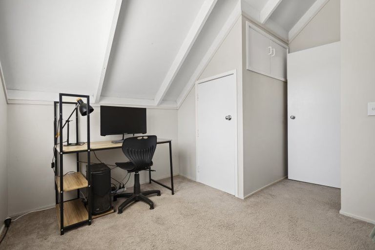 Photo of property in 1 Amber Drive, Tikipunga, Whangarei, 0112