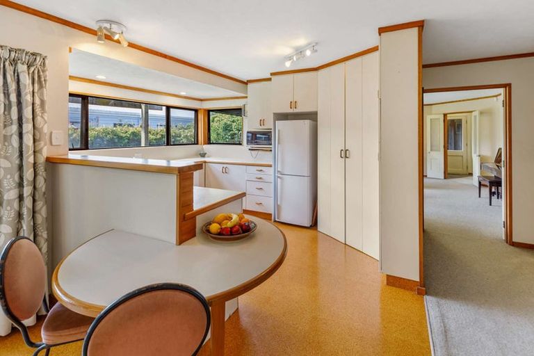 Photo of property in 5 Newland Court, Palmerston North, 4410