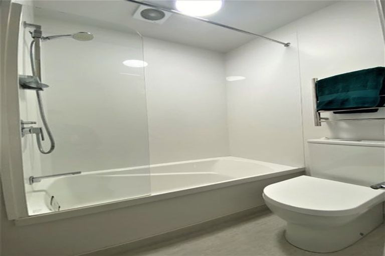 Photo of property in Vedado Apartments, 208/41 Hopper Street, Mount Cook, Wellington, 6011