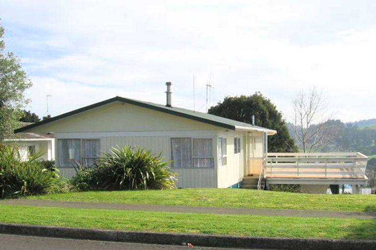 Photo of property in 14 Ascot Avenue, Te Kamo, Whangarei, 0112