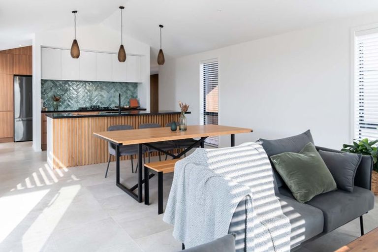 Photo of property in 18 Brywood Rise, Flagstaff, Hamilton, 3210