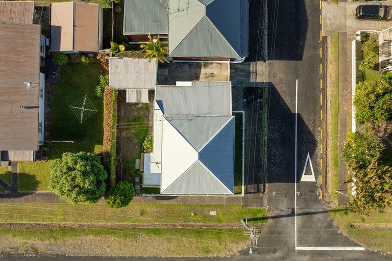 Photo of property in 300 Williamson Street, Thames, 3500