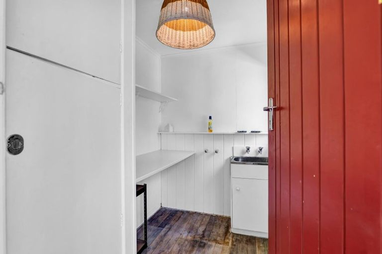 Photo of property in 76b South Road, Blagdon, New Plymouth, 4310