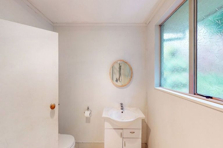 Photo of property in 77 Lord Street, Stokes Valley, Lower Hutt, 5019