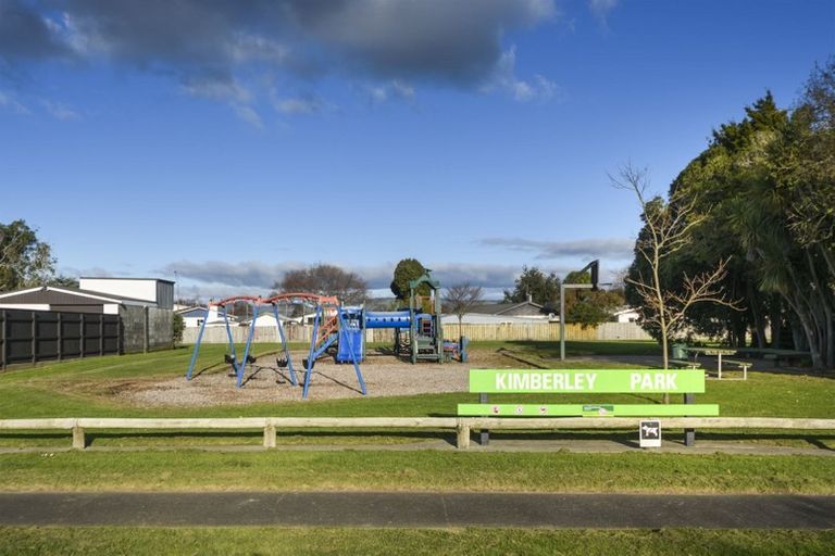 Photo of property in 29 Kimberley Grove, Westbrook, Palmerston North, 4412