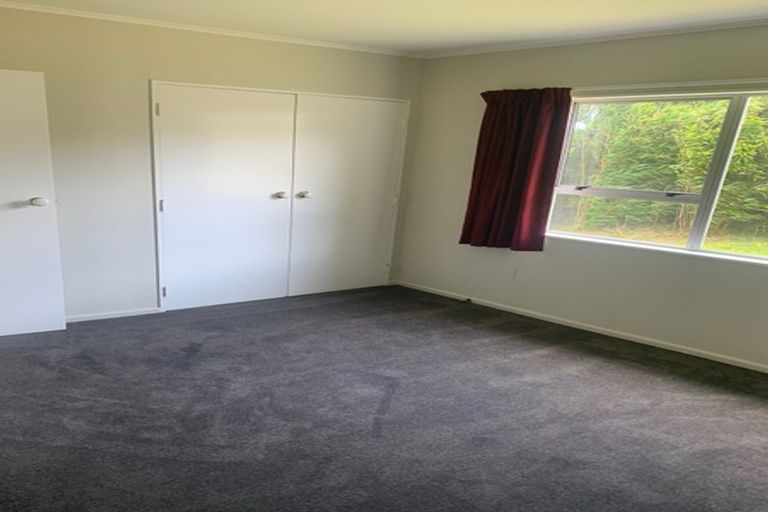 Photo of property in 2/236 Helston Road, Paparangi, Wellington, 6037