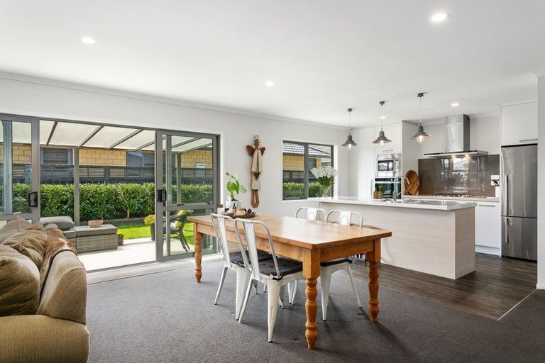 Photo of property in 60 Jarrett Terrace, Leamington, Cambridge, 3432