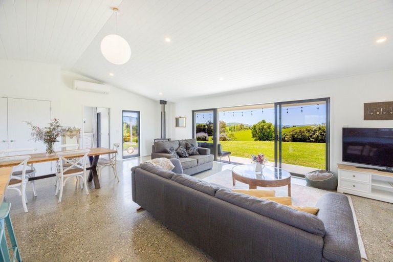 Photo of property in 3/1305 State Highway 2, Waipawa, 4210