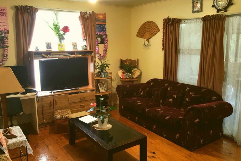 Photo of property in 26 Chingford Close, Mangere, Auckland, 2022