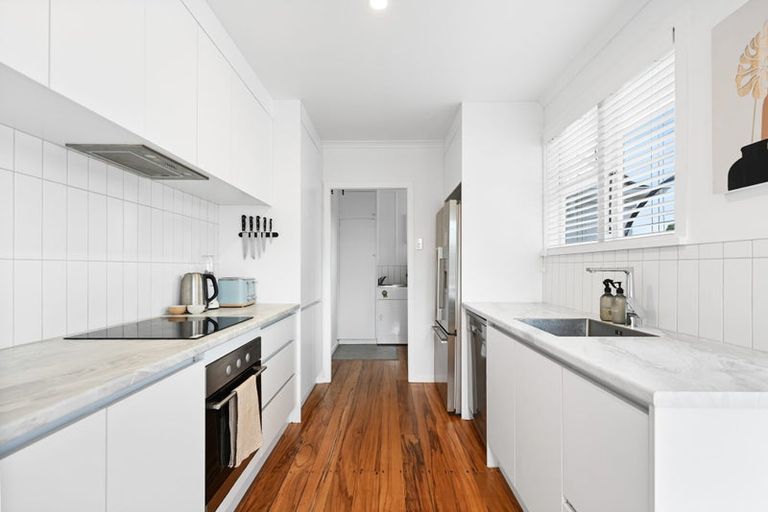 Photo of property in 128 Clarkin Road, Fairfield, Hamilton, 3214