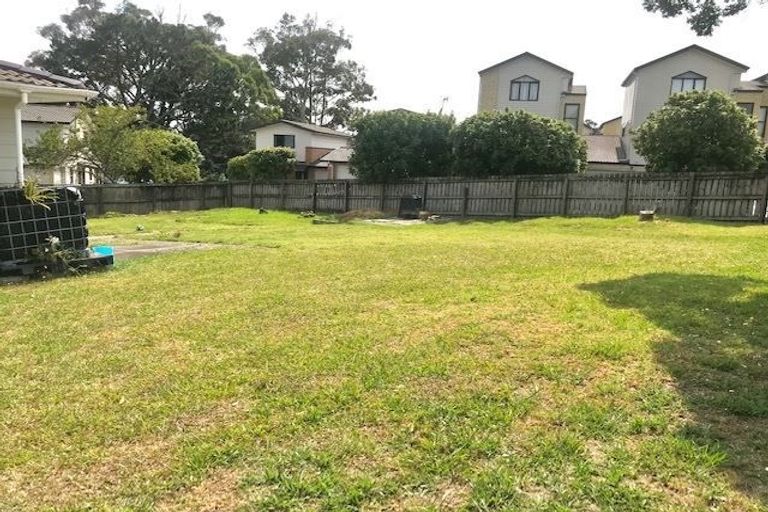 Photo of property in 30 Glynnbrooke Street, Te Atatu South, Auckland, 0610