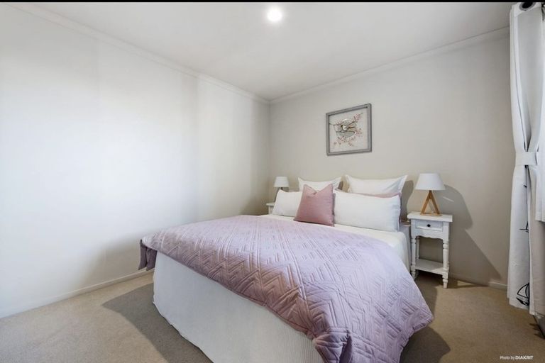 Photo of property in 10 Annamoe Place, East Tamaki, Auckland, 2013