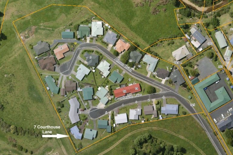 Photo of property in 7 Courthouse Lane, Coromandel, 3506