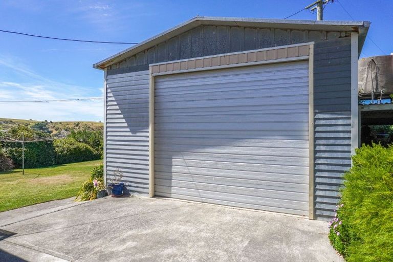 Photo of property in 11 Lindsay Terrace, Motunau, Greta Valley, 7387