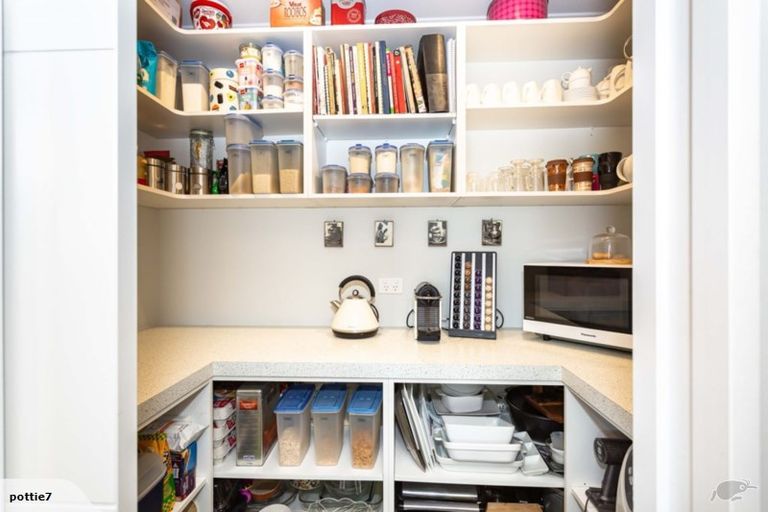 Photo of property in 43 Oakley Drive, Prebbleton, 7604