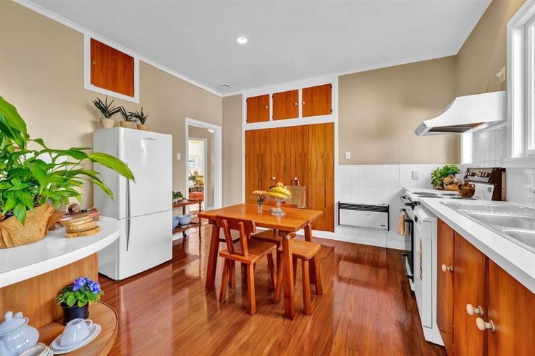 Photo of property in 1/45 Northboro Road, Belmont, Auckland, 0622
